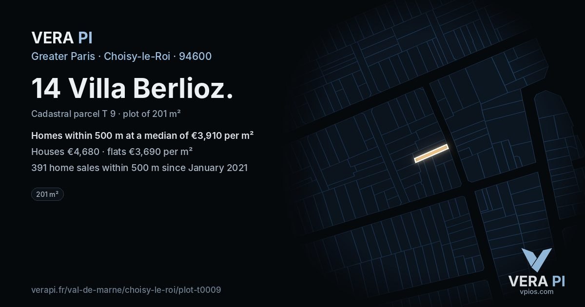 14 Villa Berlioz, Choisy-le-Roi at night – the plot lit, the parcels around coloured by the prices near them