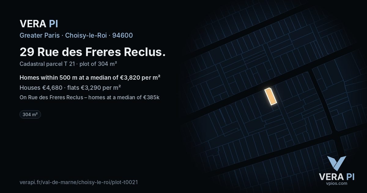 29 Rue des Freres Reclus, Choisy-le-Roi at night – the plot lit, the parcels around coloured by the prices near them