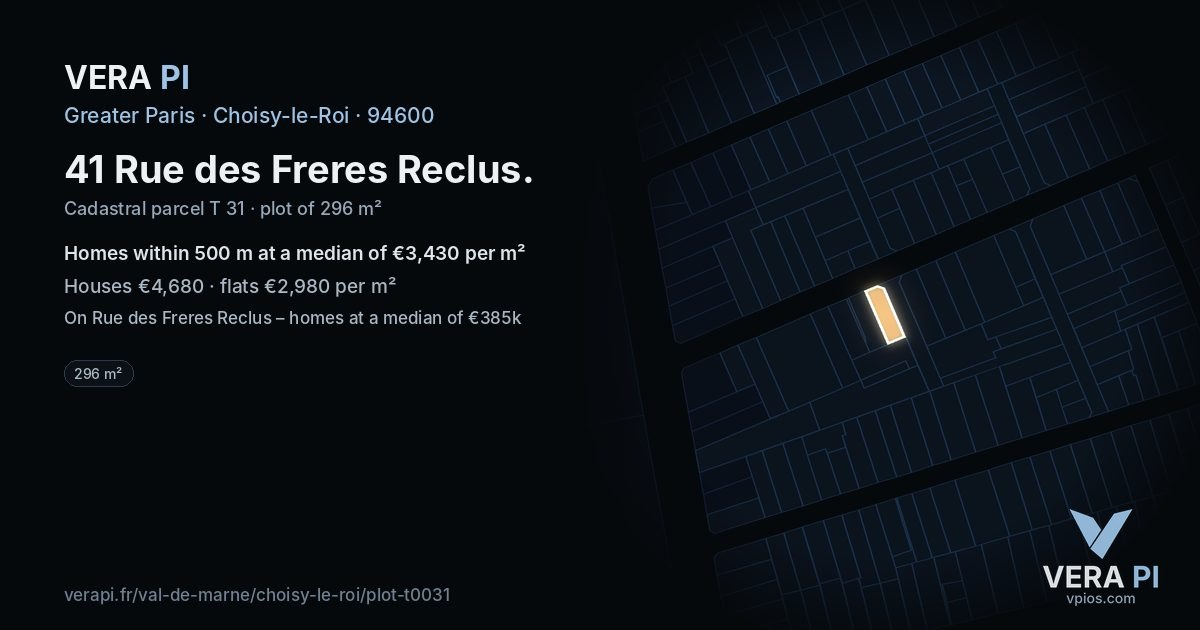 41 Rue des Freres Reclus, Choisy-le-Roi at night – the plot lit, the parcels around coloured by the prices near them