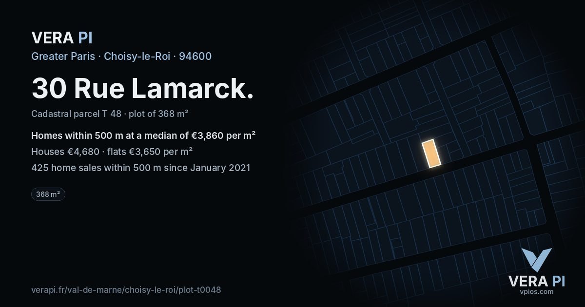 30 Rue Lamarck, Choisy-le-Roi at night – the plot lit, the parcels around coloured by the prices near them