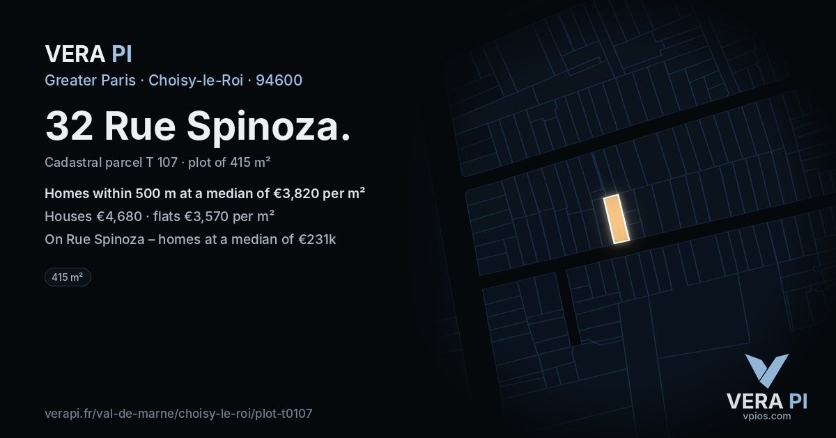 32 Rue Spinoza, Choisy-le-Roi at night – the plot lit, the parcels around coloured by the prices near them