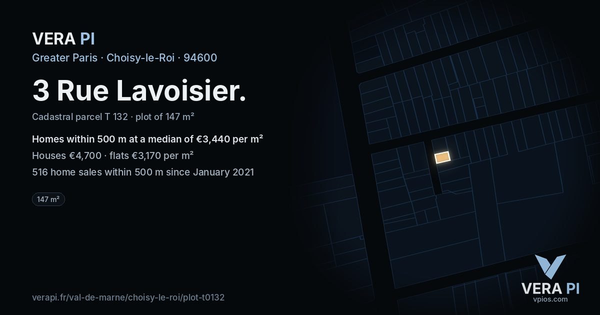 3 Rue Lavoisier, Choisy-le-Roi at night – the plot lit, the parcels around coloured by the prices near them
