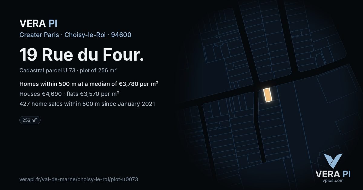 19 Rue du Four, Choisy-le-Roi at night – the plot lit, the parcels around coloured by the prices near them