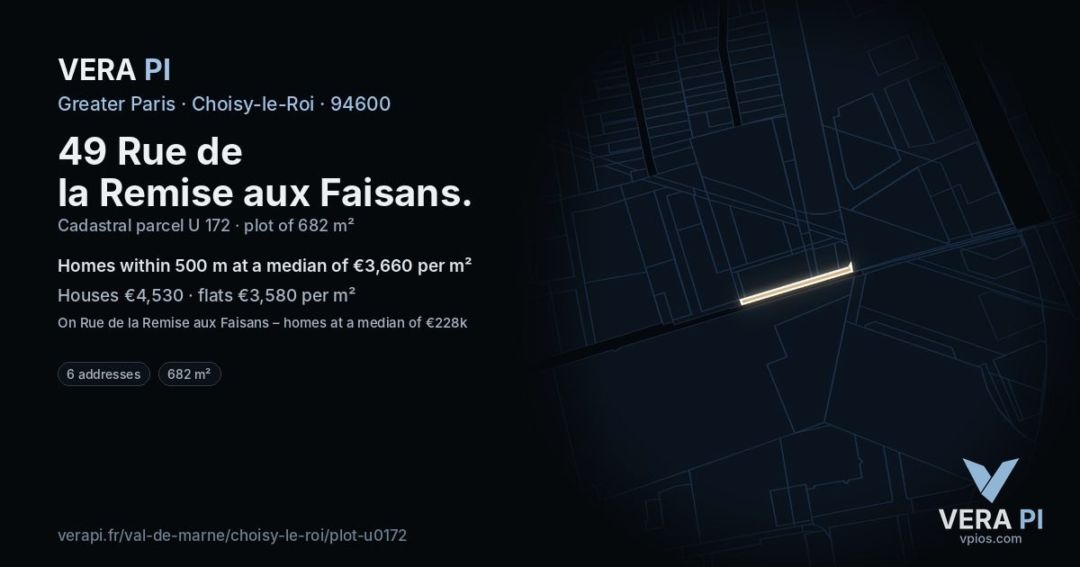 49 Rue de la Remise aux Faisans, Choisy-le-Roi at night – the plot lit, the parcels around coloured by the prices near them