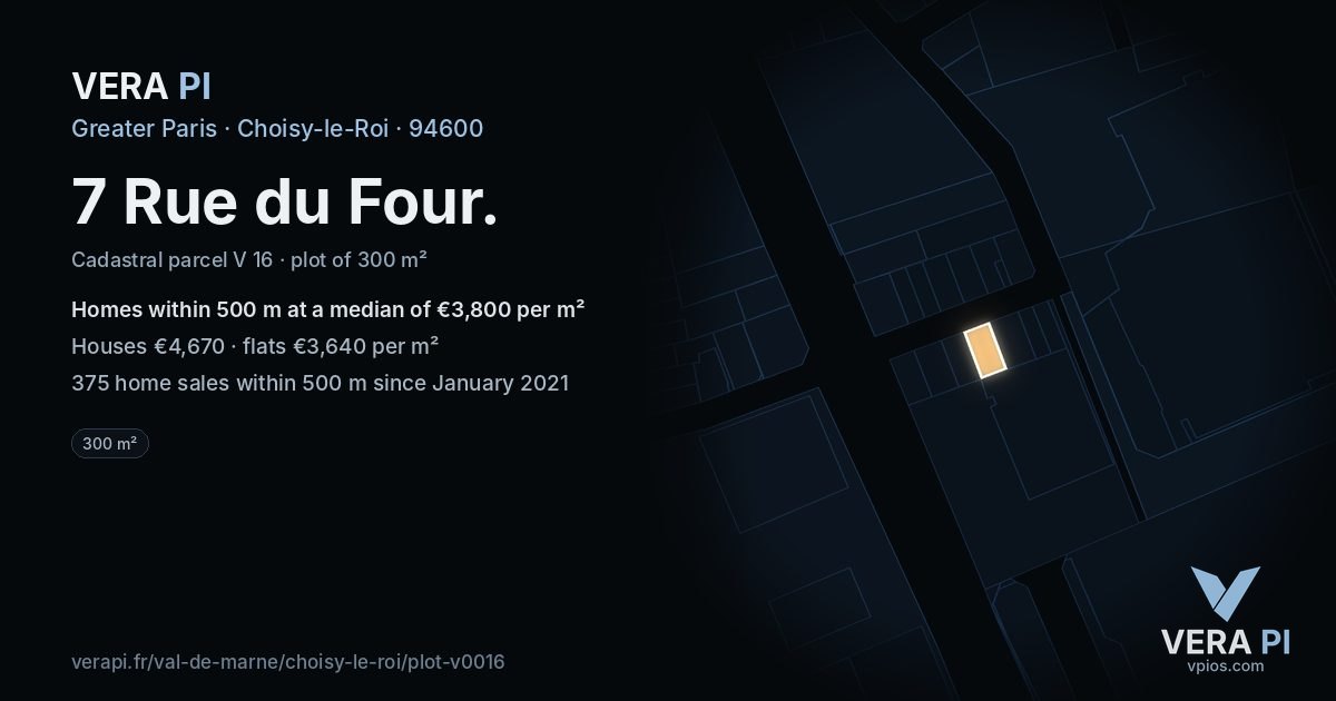 7 Rue du Four, Choisy-le-Roi at night – the plot lit, the parcels around coloured by the prices near them