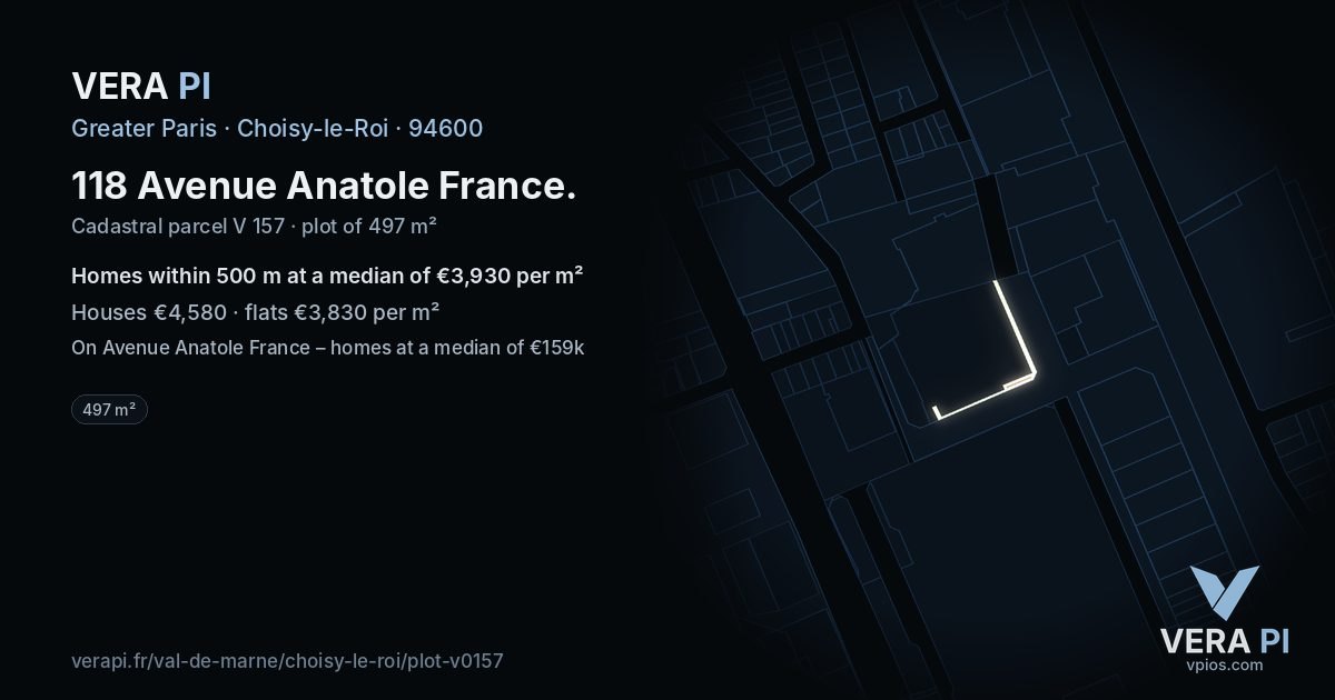 118 Avenue Anatole France, Choisy-le-Roi at night – the plot lit, the parcels around coloured by the prices near them