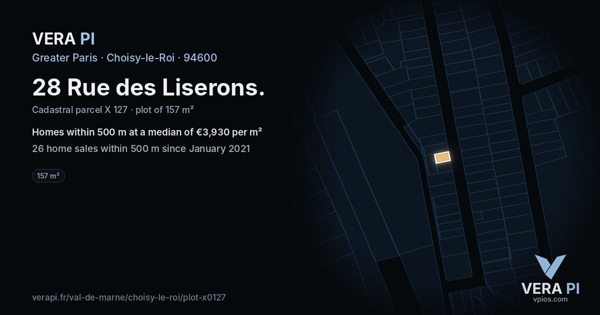 28 Rue des Liserons, Choisy-le-Roi at night – the plot lit, the parcels around coloured by the prices near them
