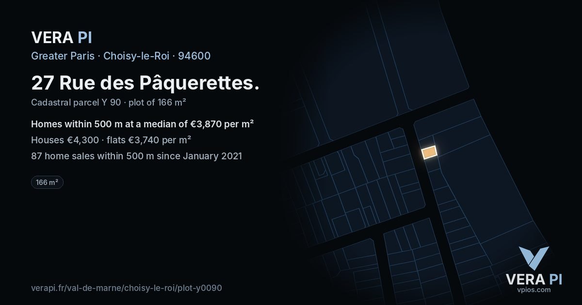 27 Rue des Pâquerettes, Choisy-le-Roi at night – the plot lit, the parcels around coloured by the prices near them