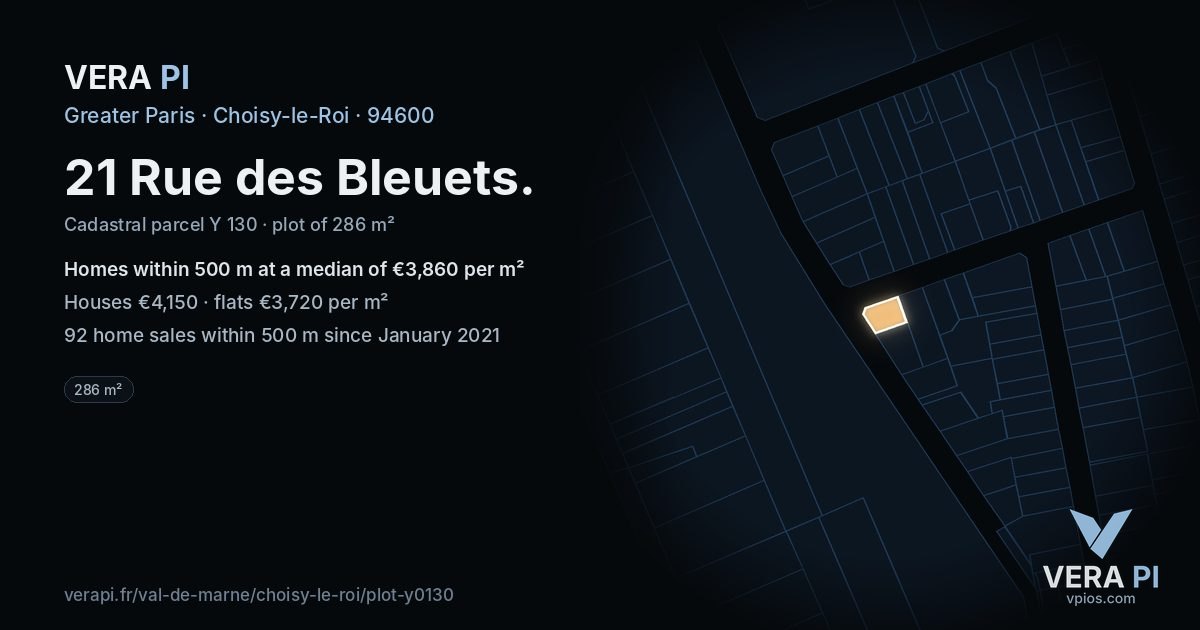 21 Rue des Bleuets, Choisy-le-Roi at night – the plot lit, the parcels around coloured by the prices near them