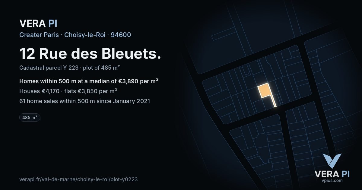 12 Rue des Bleuets, Choisy-le-Roi at night – the plot lit, the parcels around coloured by the prices near them