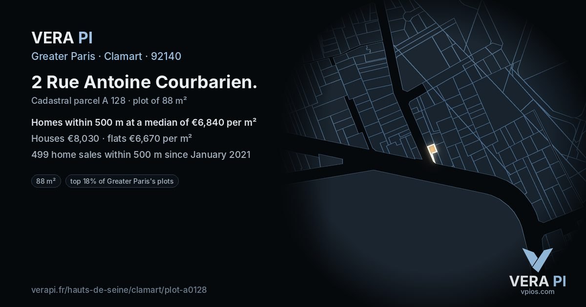2 Rue Antoine Courbarien, Clamart at night – the plot lit, the parcels around coloured by the prices near them