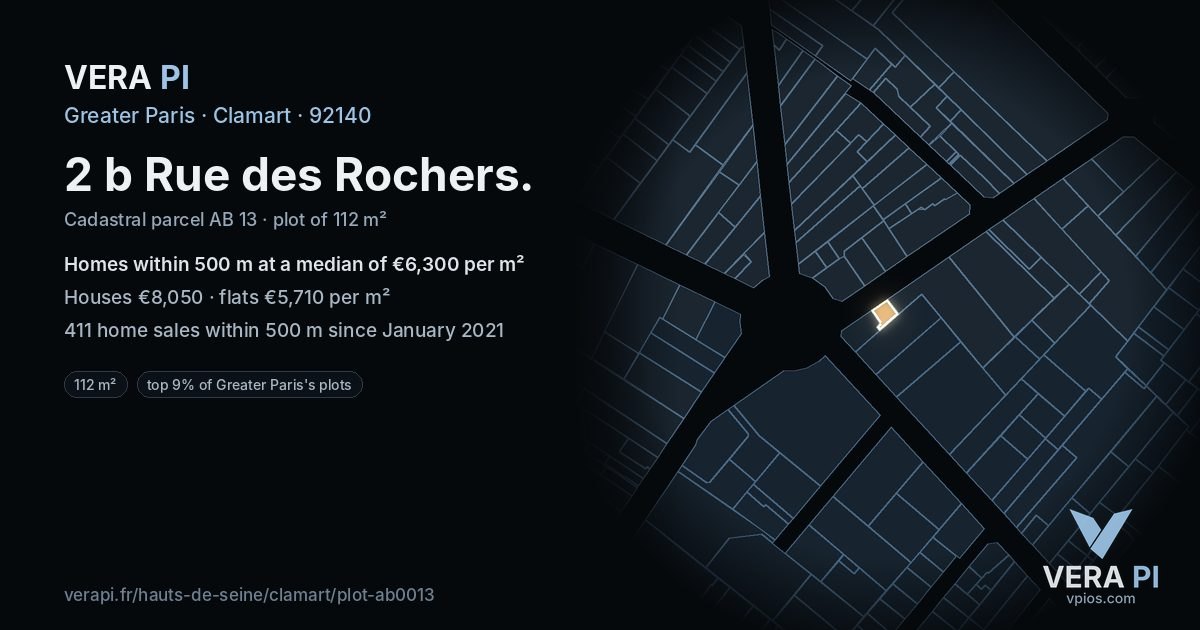 2 b Rue des Rochers, Clamart at night – the plot lit, the parcels around coloured by the prices near them