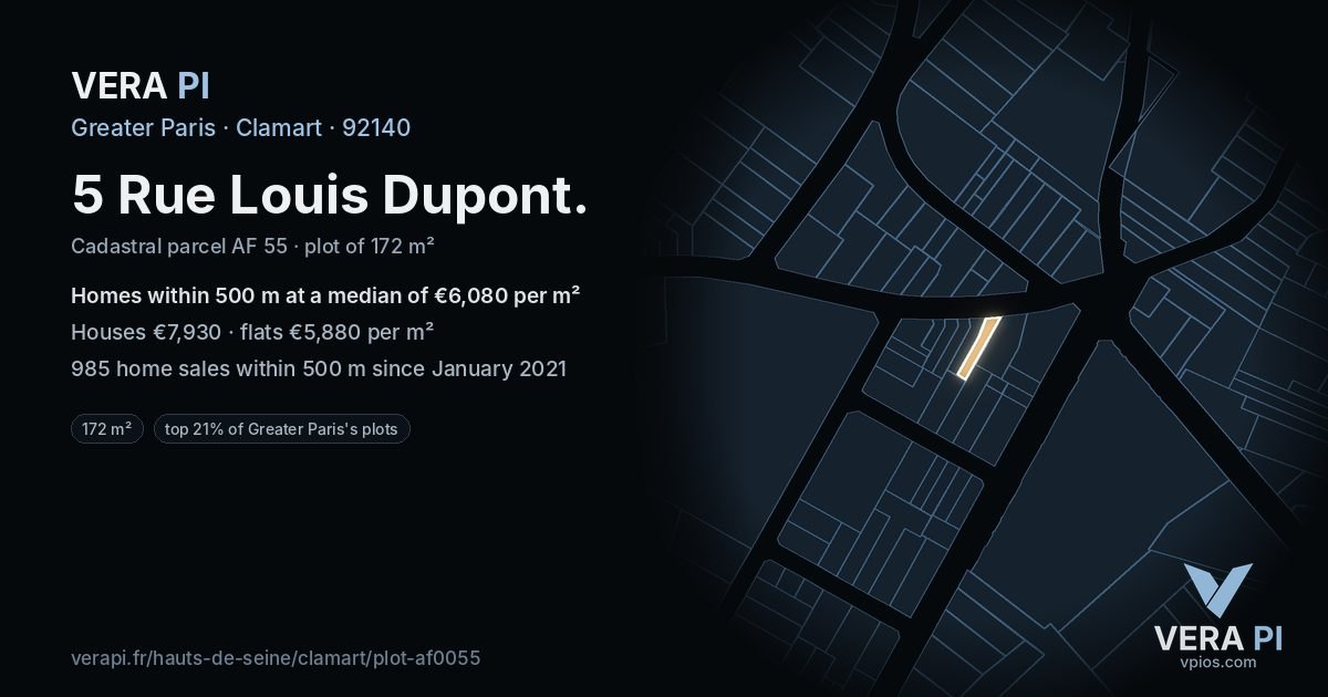 5 Rue Louis Dupont, Clamart at night – the plot lit, the parcels around coloured by the prices near them