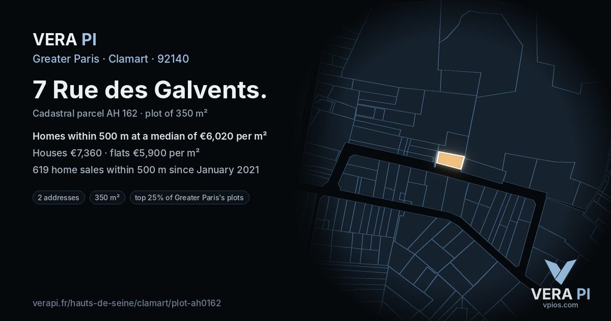 7 Rue des Galvents, Clamart at night – the plot lit, the parcels around coloured by the prices near them