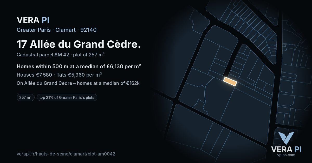 17 Allée du Grand Cèdre, Clamart at night – the plot lit, the parcels around coloured by the prices near them