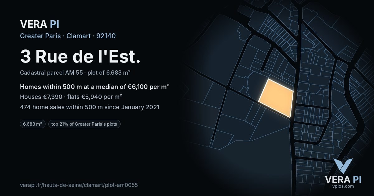 3 Rue de l'Est, Clamart at night – the plot lit, the parcels around coloured by the prices near them