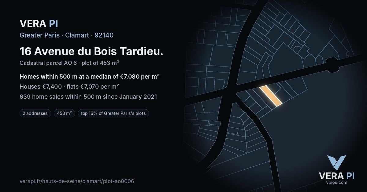 16 Avenue du Bois Tardieu, Clamart at night – the plot lit, the parcels around coloured by the prices near them