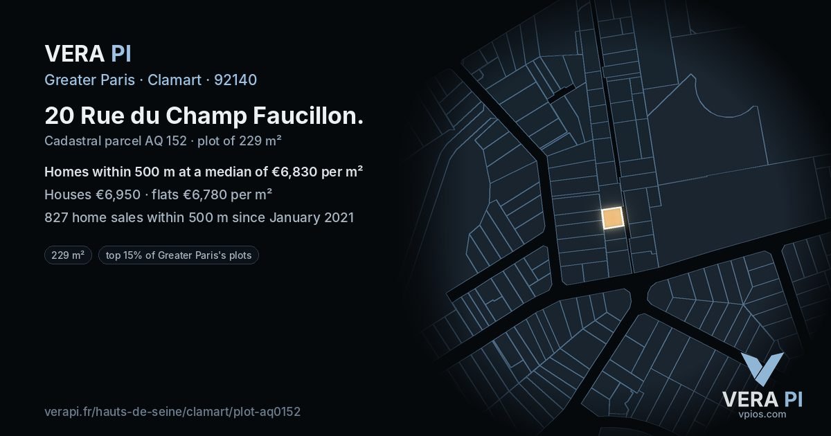 20 Rue du Champ Faucillon, Clamart at night – the plot lit, the parcels around coloured by the prices near them