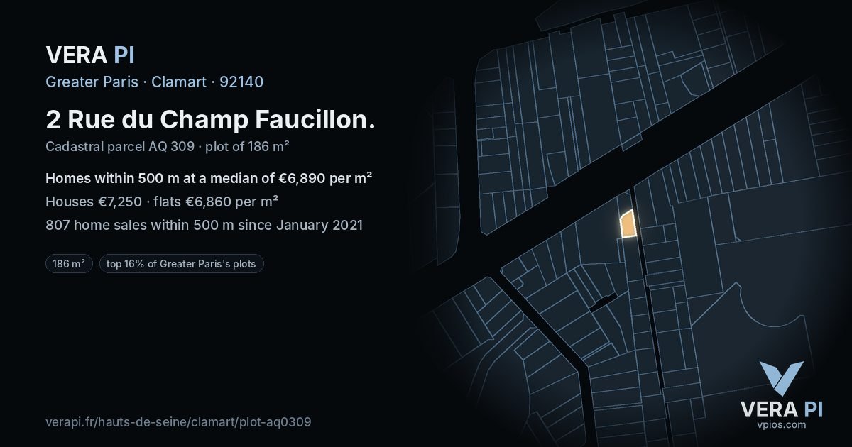 2 Rue du Champ Faucillon, Clamart at night – the plot lit, the parcels around coloured by the prices near them