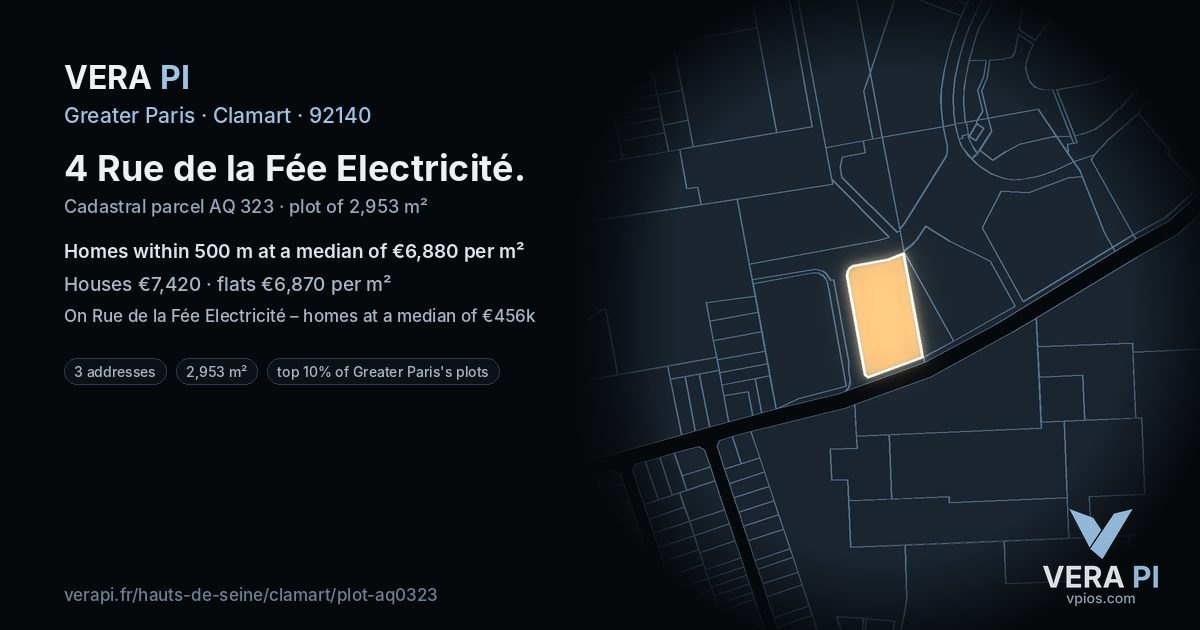 4 Rue de la Fée Electricité, Clamart at night – the plot lit, the parcels around coloured by the prices near them