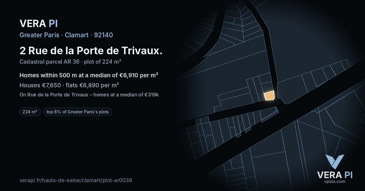 2 Rue de la Porte de Trivaux, Clamart at night – the plot lit, the parcels around coloured by the prices near them