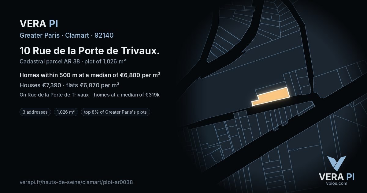 10 Rue de la Porte de Trivaux, Clamart at night – the plot lit, the parcels around coloured by the prices near them