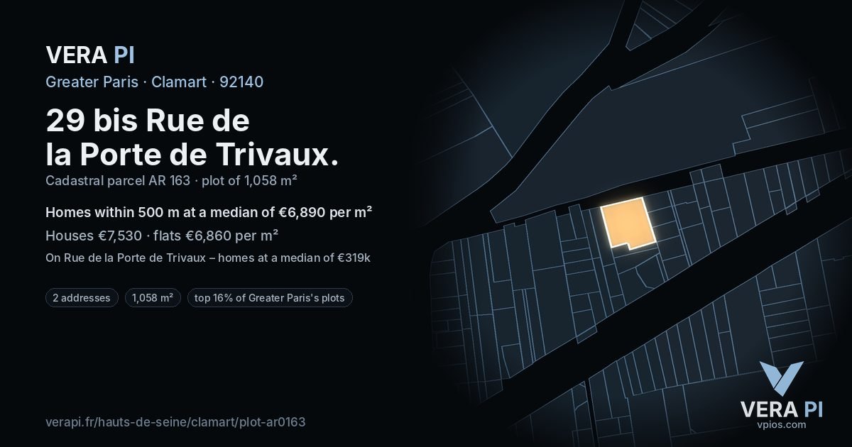 29 bis Rue de la Porte de Trivaux, Clamart at night – the plot lit, the parcels around coloured by the prices near them