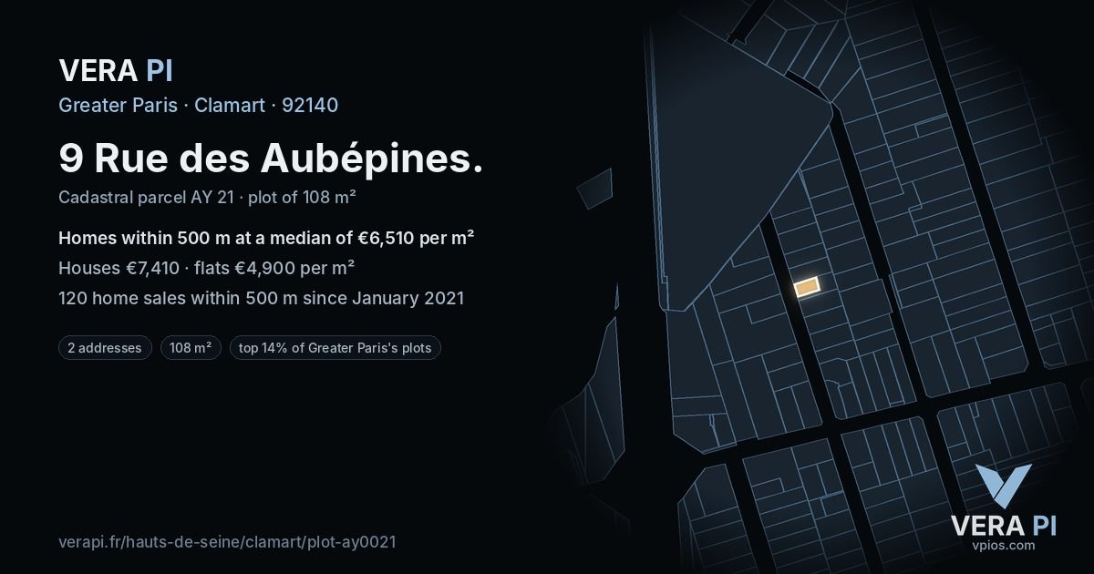 9 Rue des Aubépines, Clamart at night – the plot lit, the parcels around coloured by the prices near them