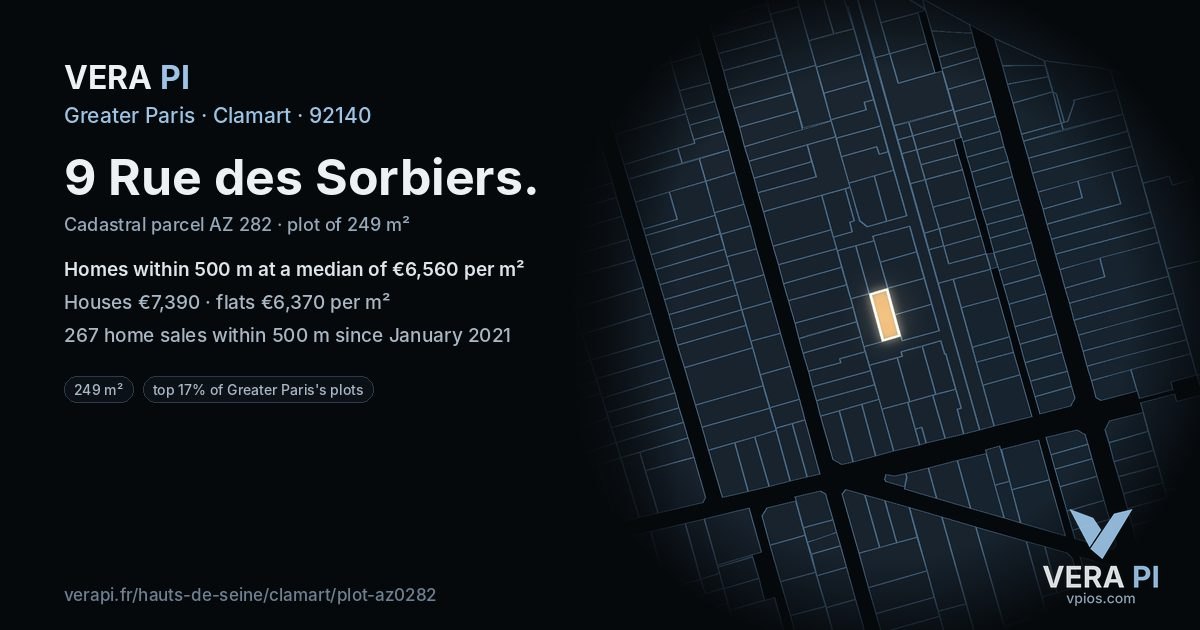 9 Rue des Sorbiers, Clamart at night – the plot lit, the parcels around coloured by the prices near them