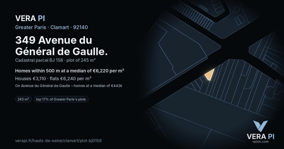 349 Avenue du Général de Gaulle, Clamart at night – the plot lit, the parcels around coloured by the prices near them