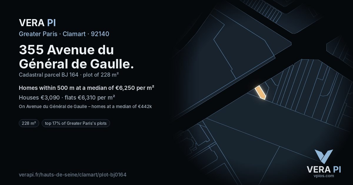355 Avenue du Général de Gaulle, Clamart at night – the plot lit, the parcels around coloured by the prices near them