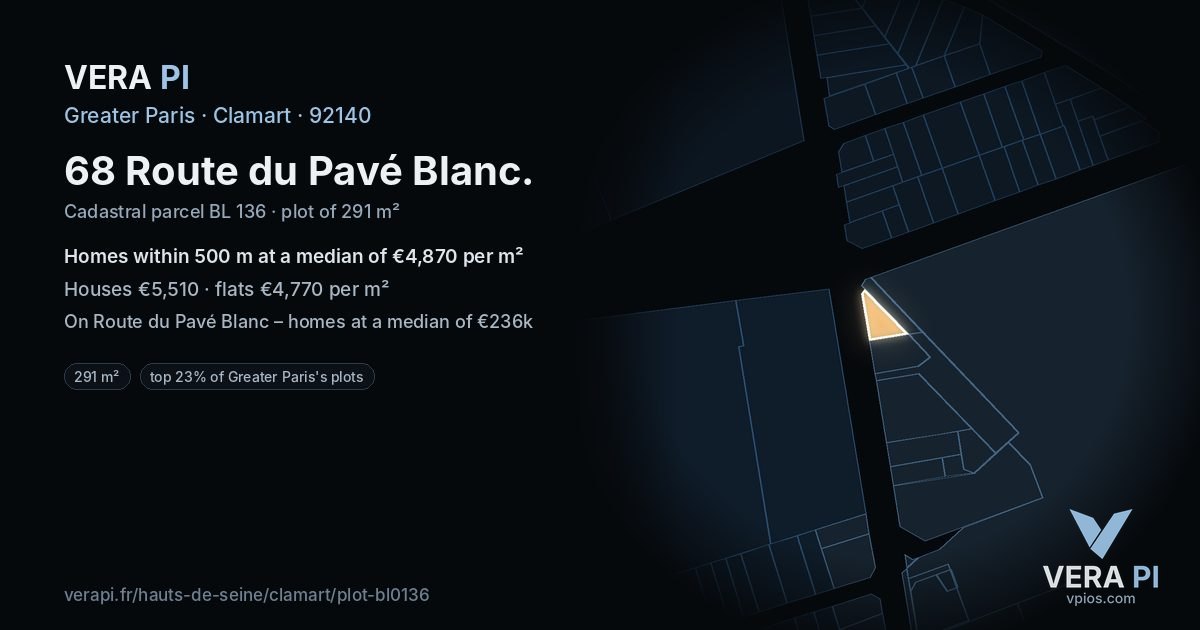 68 Route du Pavé Blanc, Clamart at night – the plot lit, the parcels around coloured by the prices near them