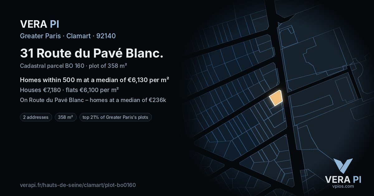 31 Route du Pavé Blanc, Clamart at night – the plot lit, the parcels around coloured by the prices near them