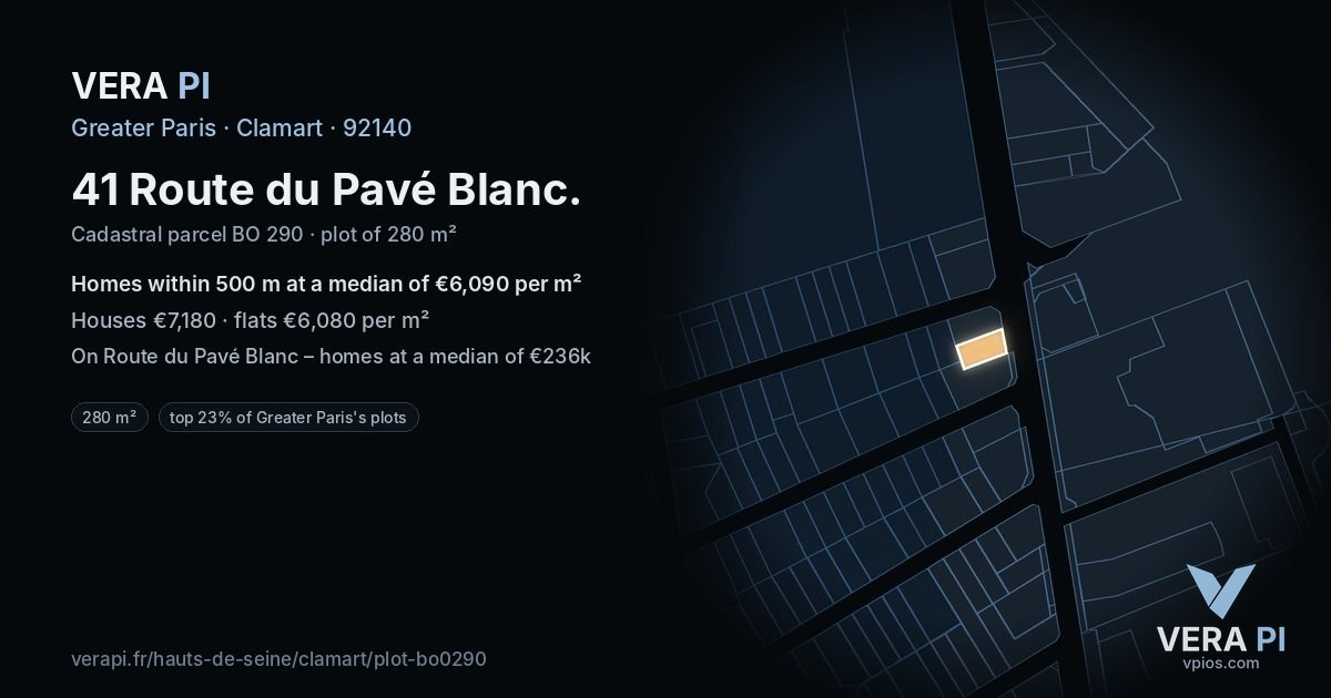 41 Route du Pavé Blanc, Clamart at night – the plot lit, the parcels around coloured by the prices near them
