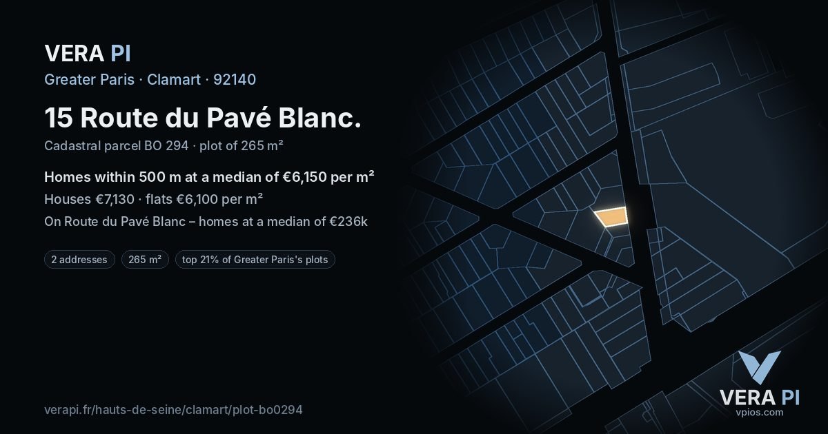 15 Route du Pavé Blanc, Clamart at night – the plot lit, the parcels around coloured by the prices near them