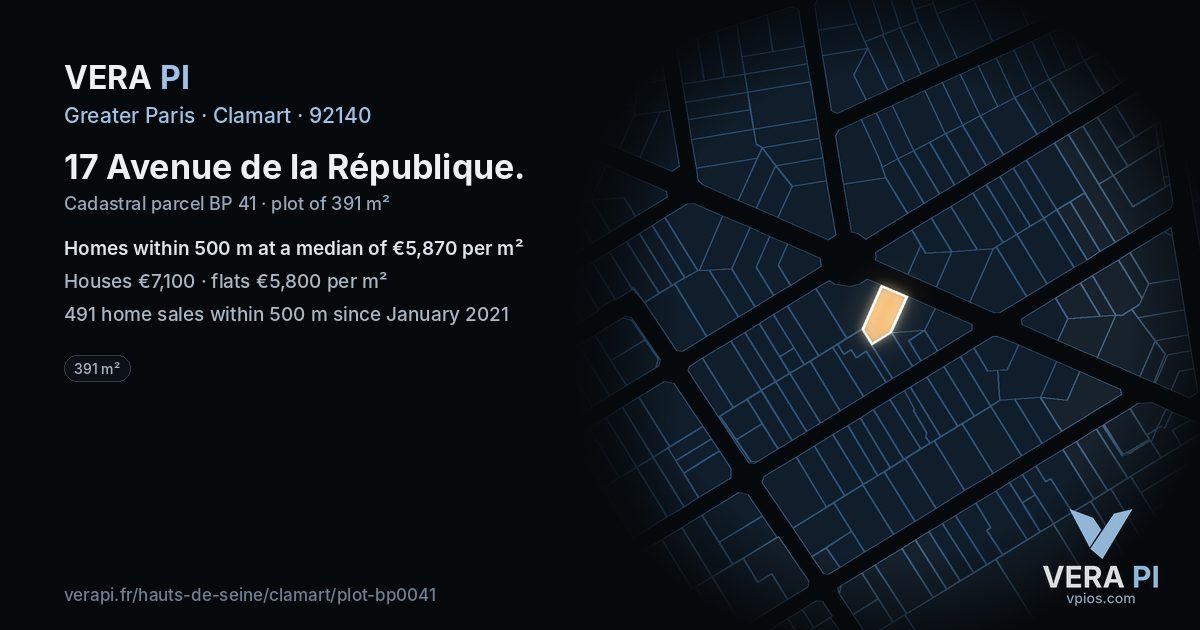 17 Avenue de la République, Clamart at night – the plot lit, the parcels around coloured by the prices near them