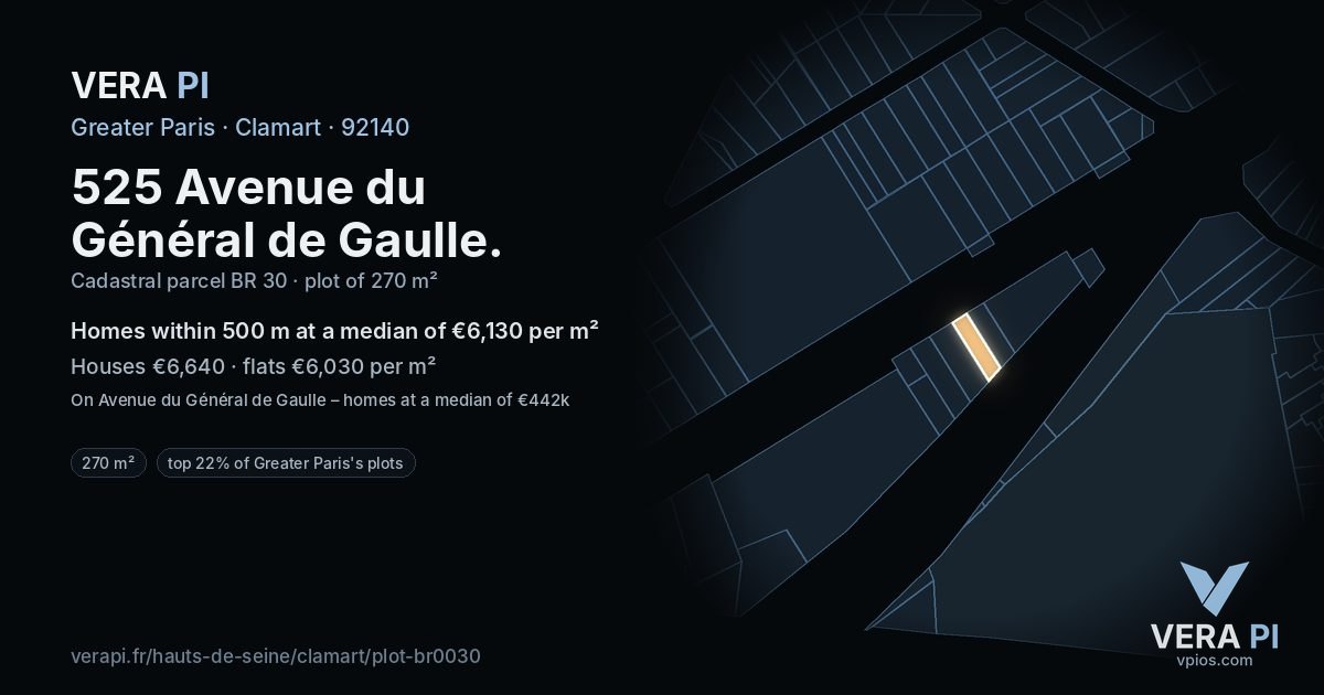 525 Avenue du Général de Gaulle, Clamart at night – the plot lit, the parcels around coloured by the prices near them
