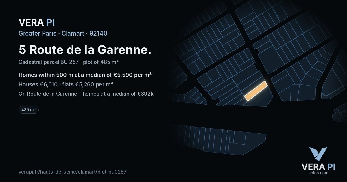 5 Route de la Garenne, Clamart at night – the plot lit, the parcels around coloured by the prices near them