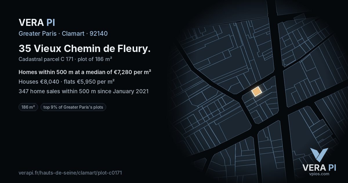 35 Vieux Chemin de Fleury, Clamart at night – the plot lit, the parcels around coloured by the prices near them