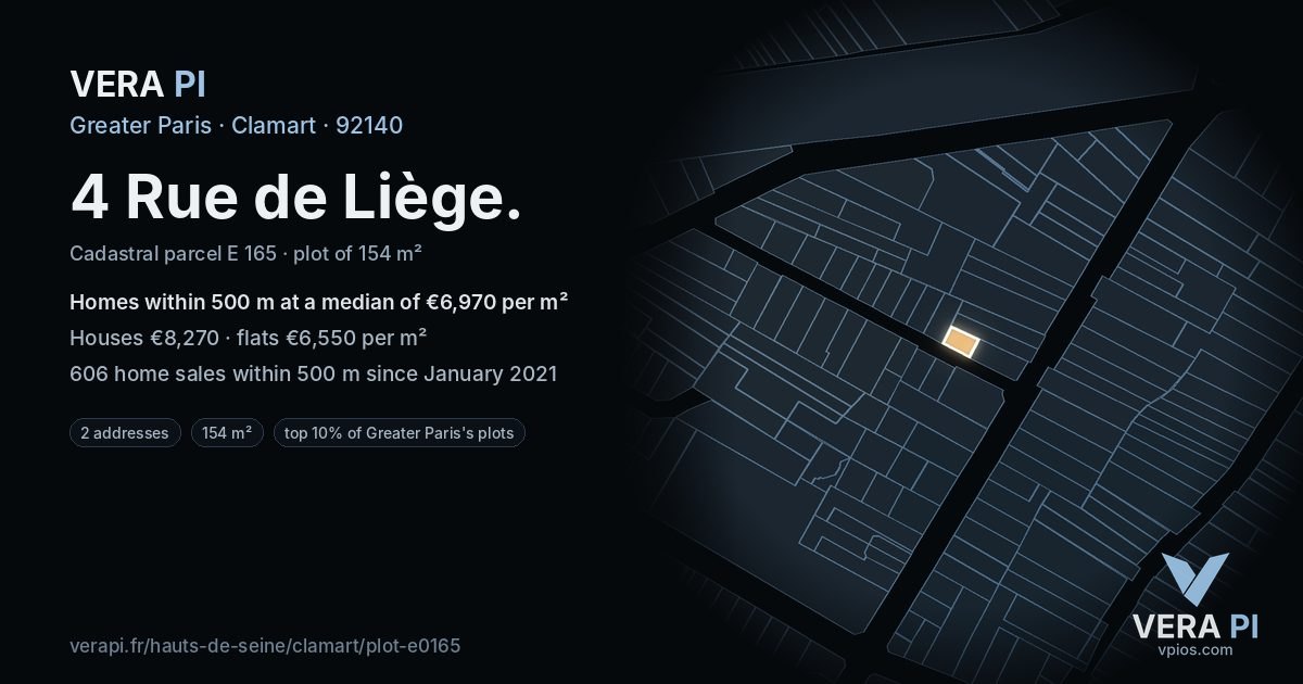 4 Rue de Liège, Clamart at night – the plot lit, the parcels around coloured by the prices near them