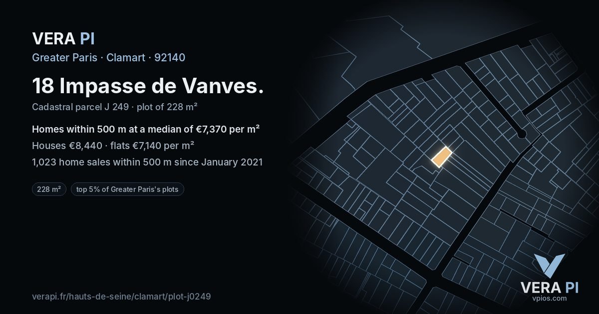 18 Impasse de Vanves, Clamart at night – the plot lit, the parcels around coloured by the prices near them
