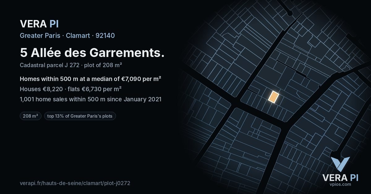 5 Allée des Garrements, Clamart at night – the plot lit, the parcels around coloured by the prices near them