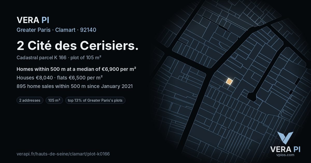 2 Cité des Cerisiers, Clamart at night – the plot lit, the parcels around coloured by the prices near them