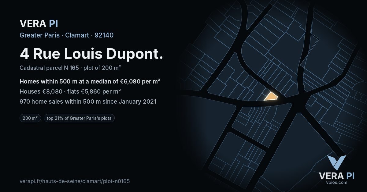 4 Rue Louis Dupont, Clamart at night – the plot lit, the parcels around coloured by the prices near them