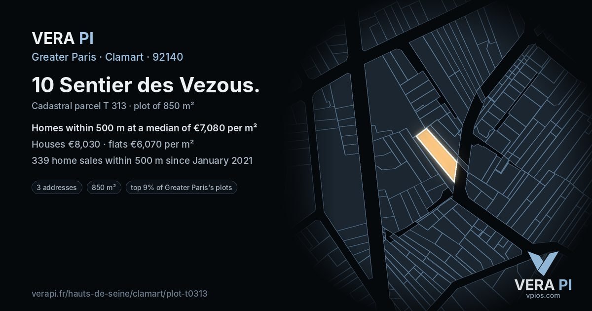 10 Sentier des Vezous, Clamart at night – the plot lit, the parcels around coloured by the prices near them