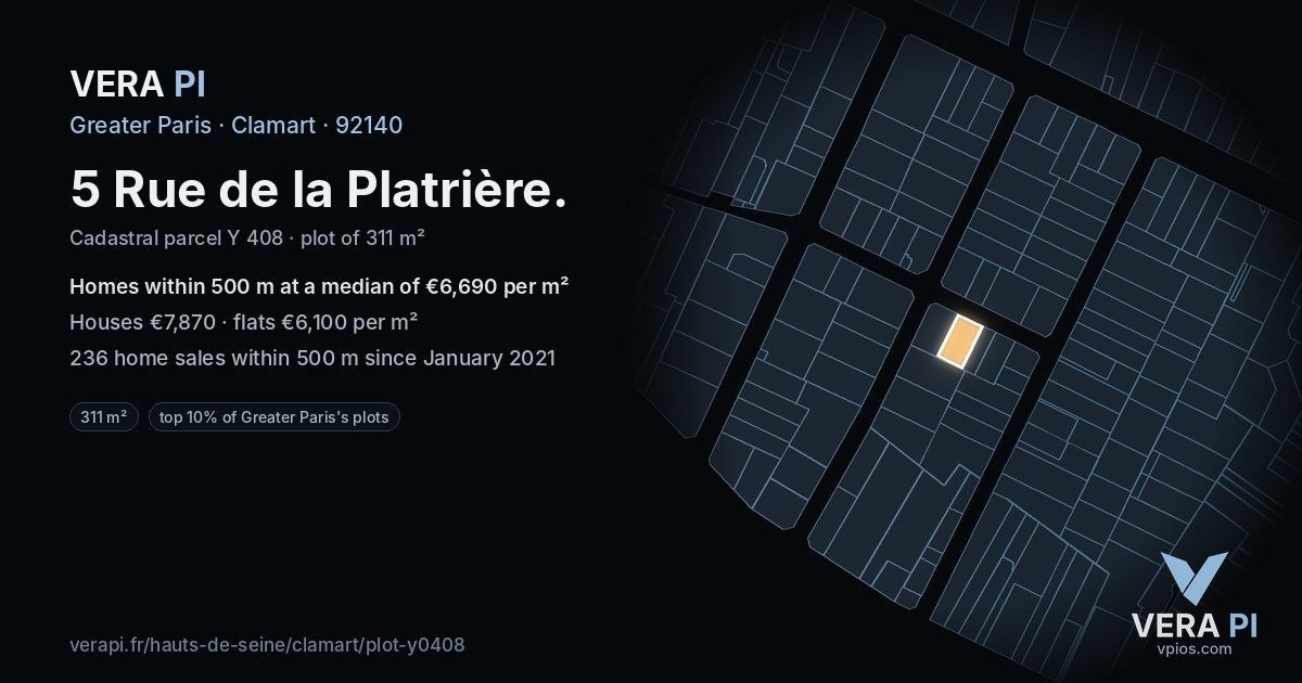 5 Rue de la Platrière, Clamart at night – the plot lit, the parcels around coloured by the prices near them