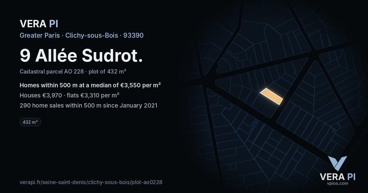 9 Allée Sudrot, Clichy-sous-Bois at night – the plot lit, the parcels around coloured by the prices near them