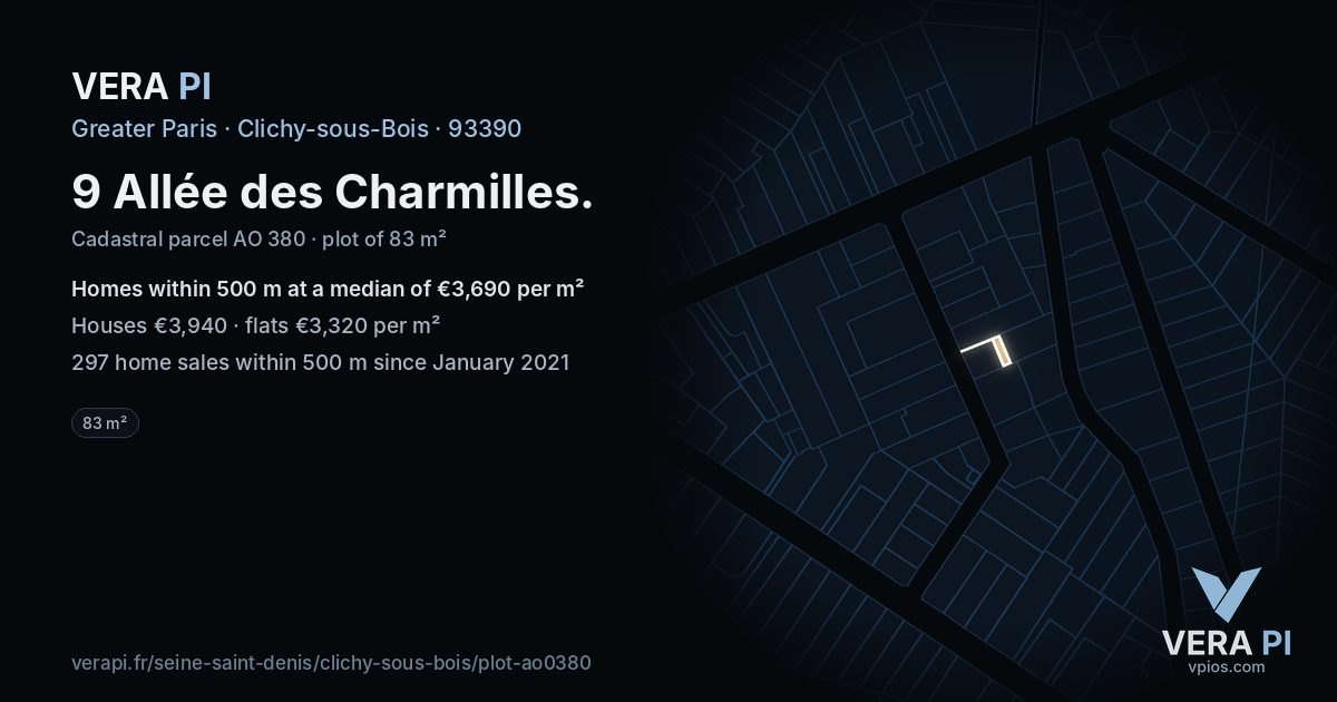 9 Allée des Charmilles, Clichy-sous-Bois at night – the plot lit, the parcels around coloured by the prices near them