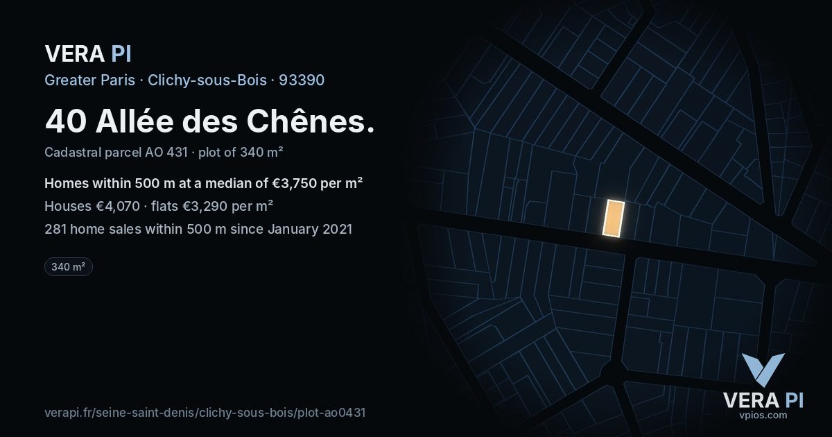 40 Allée des Chênes, Clichy-sous-Bois at night – the plot lit, the parcels around coloured by the prices near them