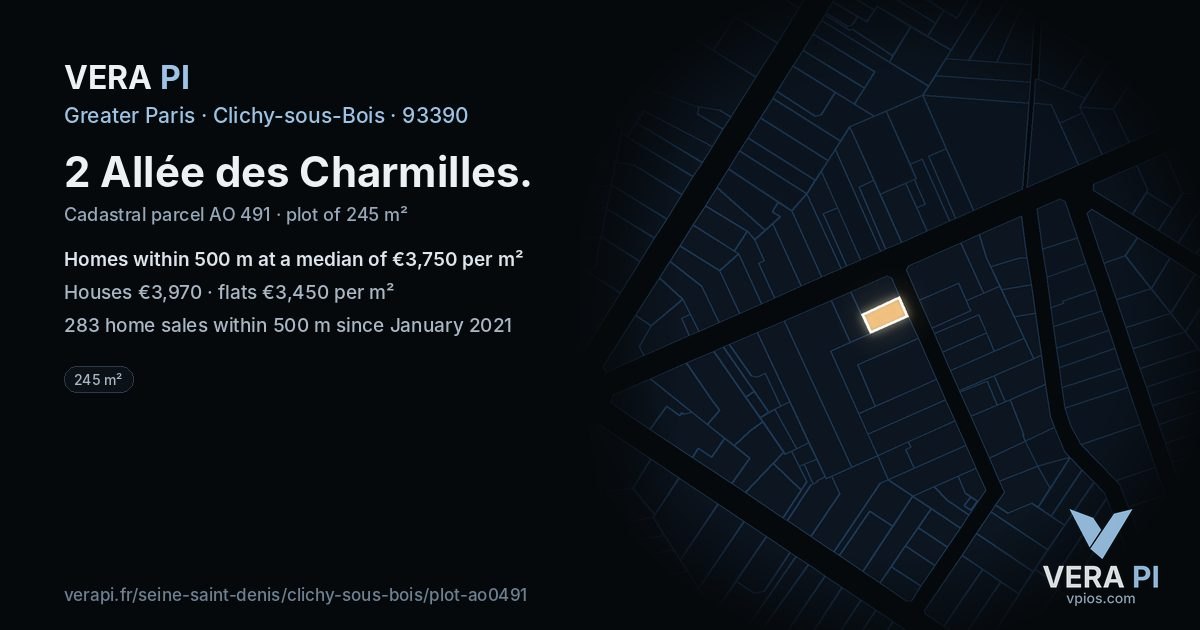2 Allée des Charmilles, Clichy-sous-Bois at night – the plot lit, the parcels around coloured by the prices near them
